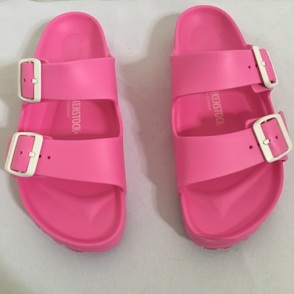 Birkenstock Shoes - Birkenstock Essential Hot Pink Arizona